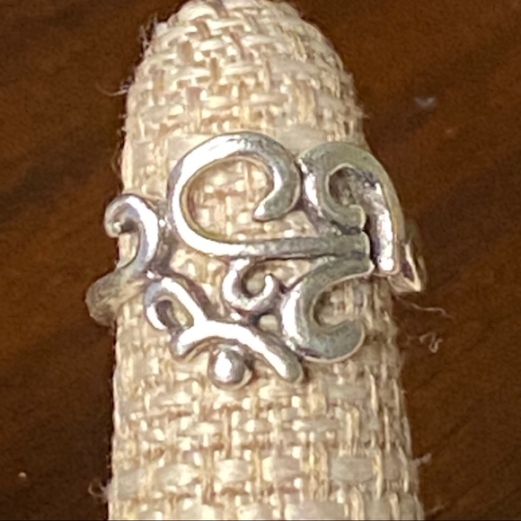 Set of 5 Silver Knuckle Rings - Picture 5 of 5